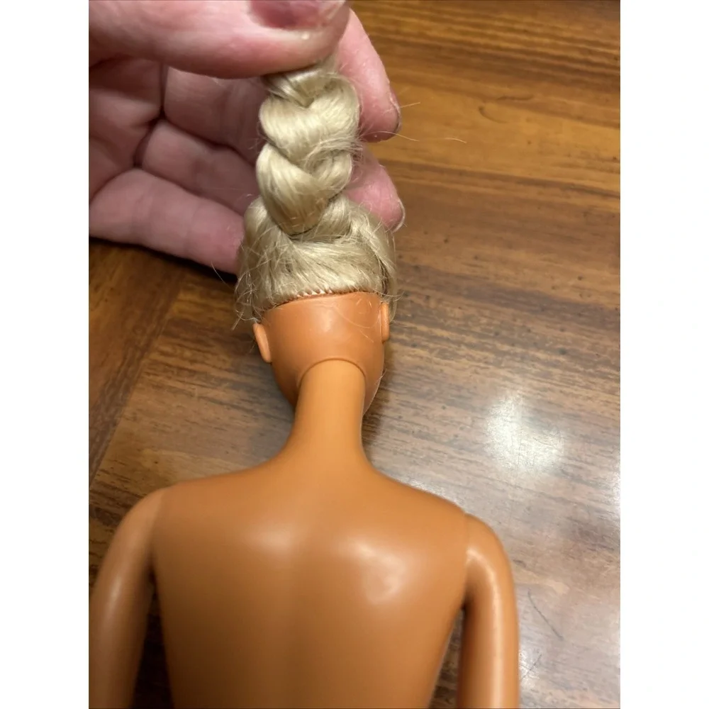 Suntan‎ Look Barbie Doll Mattel Blonde Marked 1966